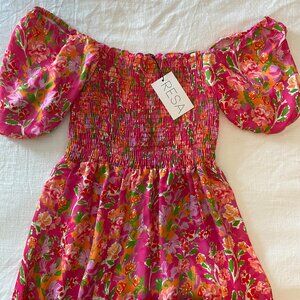RESA Kaia Midi in Fiji